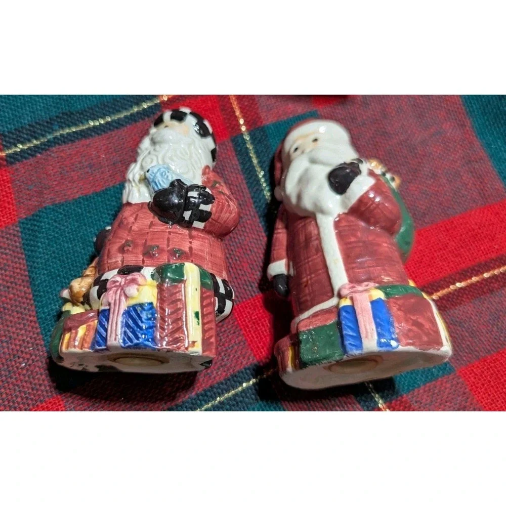 Santa's Spirit Salt Pepper Shaker Vintage Debbie Mumm for Sakura